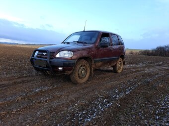 Lada Niva 1,7i 59kW - 4