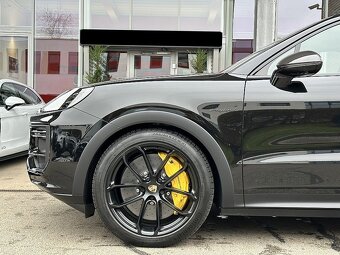 Porsche Cayenne - 4