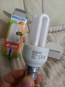 Úsporné žiarovky PHILIPS. - 4