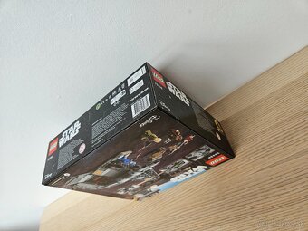 LEGO Star Wars 75338 Přepadení na planetě Ferrix - 4