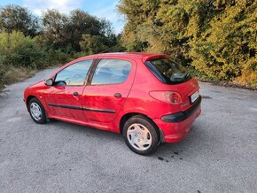 Predám Peugeot 206 - 4