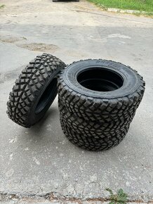 225/70r16 sahara - 4