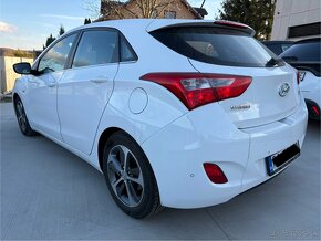 Hyundai i30 1.6 CRDi - SK auto, povodny stav, TOP - 4