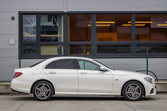 Mercedes-Benz E trieda Sedan 300 de 143 kw - 4