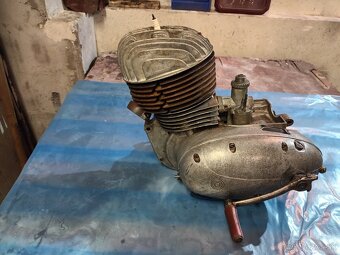 Motor 250 455 - 4