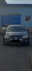 VOLKSWAGEN  JETTA 2.0 TDI 2007 - 4