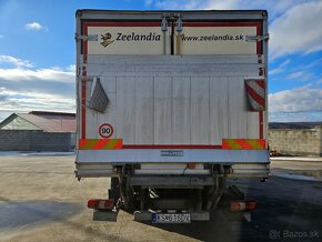 Mercedes-Benz Atego chladiarenská nadstavba s čelom - 4