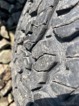 265/65 R17 BF Goodrich A/T - 4