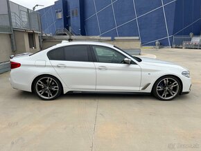 BMW M550i xDrive - 4