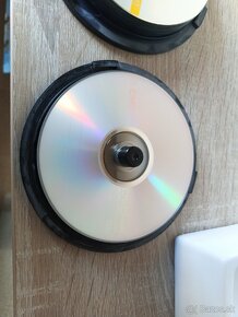 CD a DVD - 4