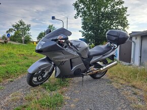 Honda CBR 1100XX superblackbird - 4