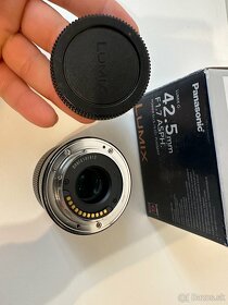 Panasonic Lumix G 42,5mm F/1,7 ASPH POWER O.I.S. - 4