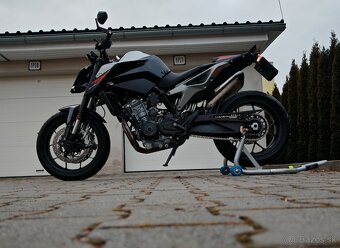 KTM DUKE 790 FULL AKRAPOVIC-SLOVENSKA-IBA 1100 KM - 4