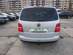 Volkswagen Touran 1.6 Conceptline - 4