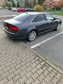 Predám Audi A8 4.2 FSI V8 quattro tiptronic - 4