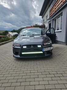 Mitsubishi Lancer evolution X - 4