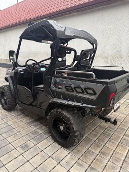 CF Moto Uforce 800 - 4