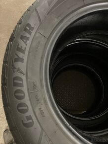 Zimné pneu 215/65R16 viem aj prezuť - 4