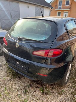 Alfa Romeo 147 rozpredam - 4