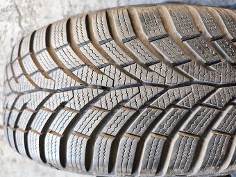 205/55 r16 zimné pneumatiky Continental 8mm 3ks - 4