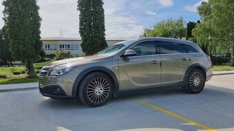 Opel Insignia 2.0 CDTI 163k Country tourer - 4