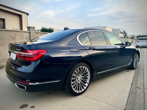 BMW 730d XDRIVE - 4