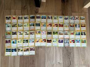 POKEMON kartičky 291ks - 4