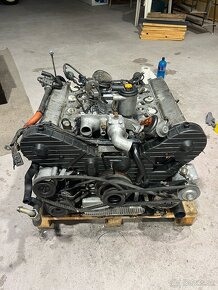 Porsche 928 4,7 motor - 4