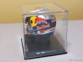 Predám Max Verstappen 2015 Toro Rosso F1 mini prilba 1:4 - 4