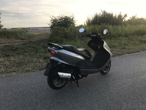 Yamaha majesty 125 - 4