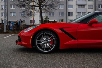 Chevrolet Corvette C7 - 4