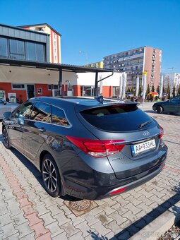 Hyundai I40 SW - 4