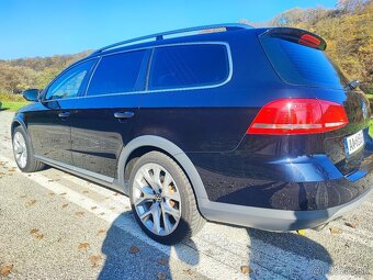 Predám Volkswagen Passat alltrack 2.0 tdi 125 kw - 4