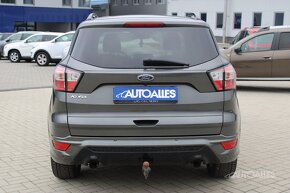 Ford Kuga 2,0 TDCi 88 kW ST-LINE AUTOMAT - 4