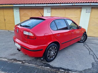 Predám Seat Leon 1.4 benzín  Prvý majiteľ - 4