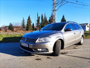 Volkswagen Passat Variant 2.0 TDI DSG Comfortline - 4