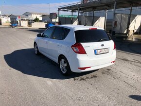 kia ceed - 4