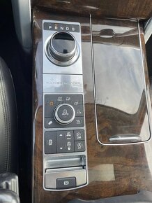 Land Rover Range Rover Vogue 4,4 SDV8 - 4