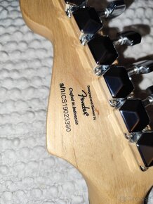 ELEKTRICKÁ GITARA FENDER SQUIER STRATOCASTER - 4