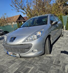 Peugeot 206+ - 4