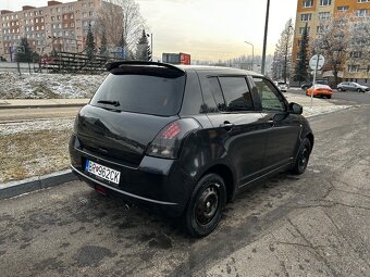 Suzuki Swift 1.3DDiS - 4