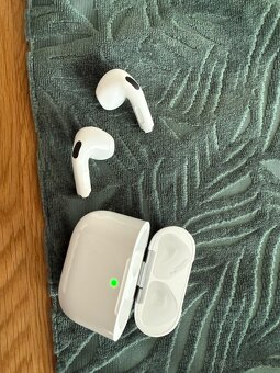 Napodobeniny apple airpods 4 - 4