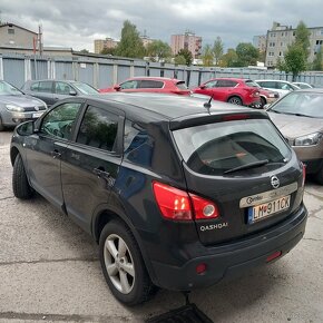 Nissan qashqai 2.0 - 4