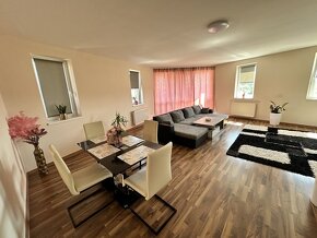 Nadštandardný 2 izbový byt 100 m2 s 2 terasami 165.000 € - 4