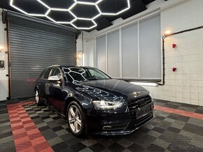 Audi A4 Avant 2.0 TDI Quattro S-line - 4