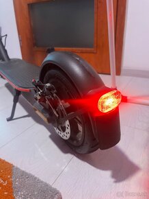 Elektrická kolobežka Xiaomi Mi Electric Scooter Pro 2 - 4