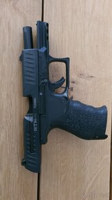 Walther PPQ - 4