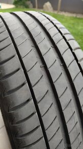 Michelin 225/50 R18 - 4