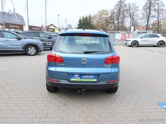 Volkswagen Tiguan 1.9TDI 81kW COMFORT EDITION TAŽNÉ - 4