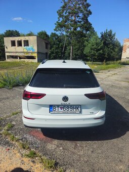 Volkswagen Golf 8 Variant 2022 1.5 TGI 96kw v záruke - 4